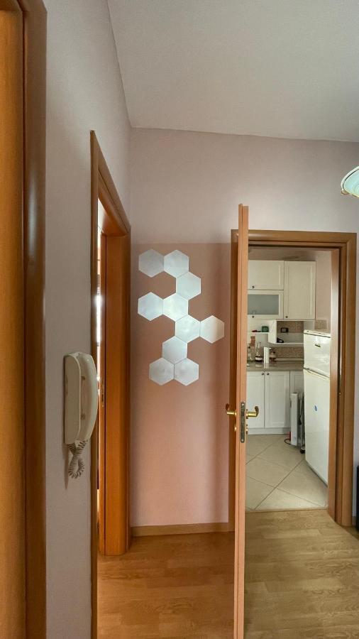 Easy Peasy - 9Th Floor View Downtown Apartment Tirana Exterior photo